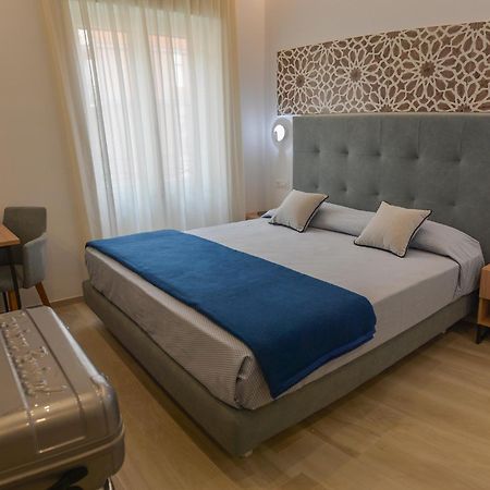 Charming Rooms Amalfi Coast Майори Экстерьер фото