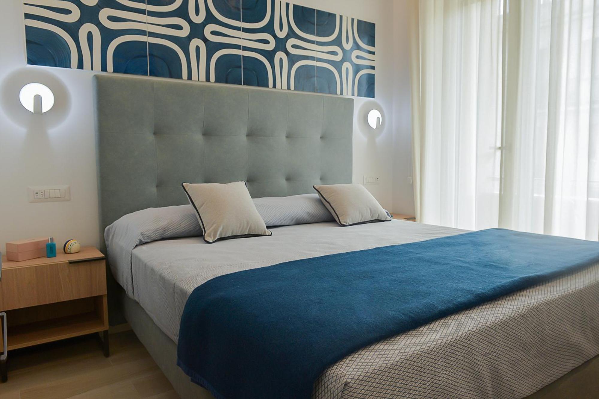Charming Rooms Amalfi Coast Майори Экстерьер фото